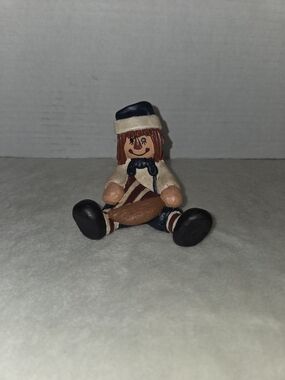 Vintage 1998 Blossom Bucket Andy Clay Figurine Sitting Fall Harvest Decor